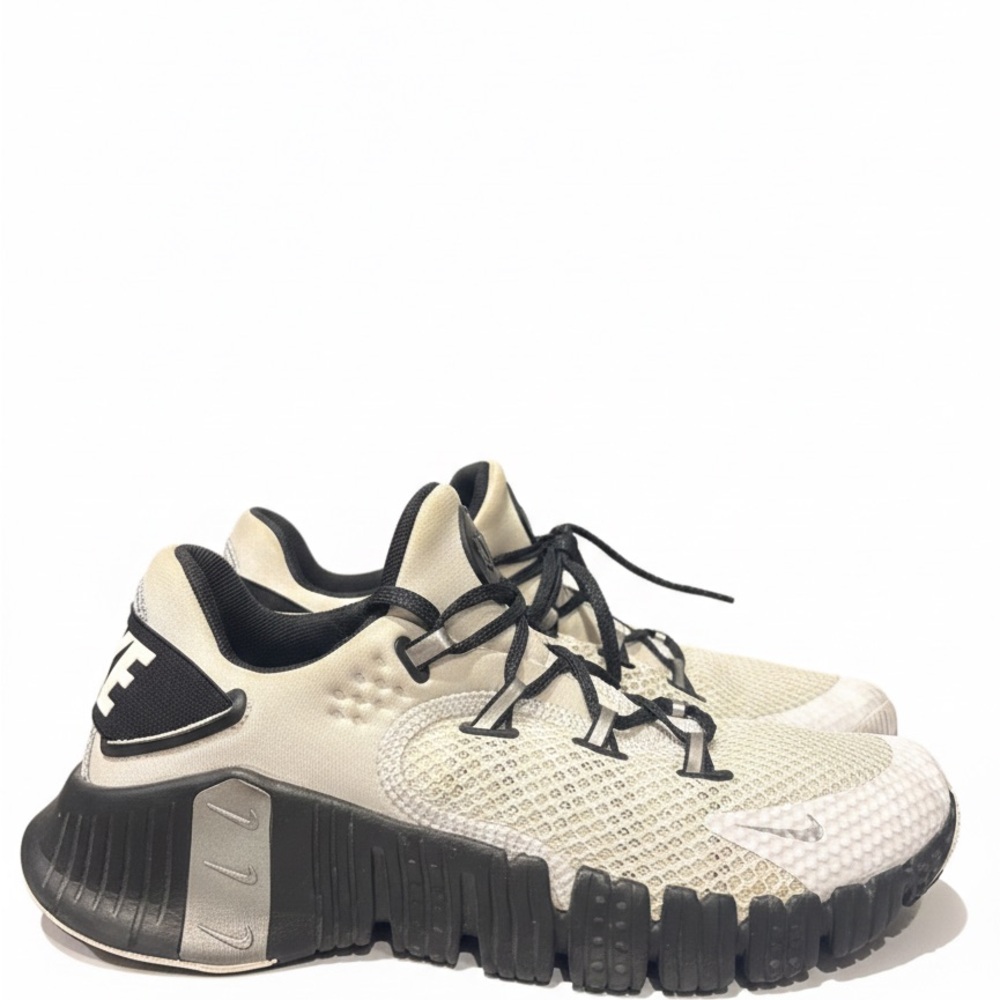 Nike Free Metcon 4 women’s size 10
